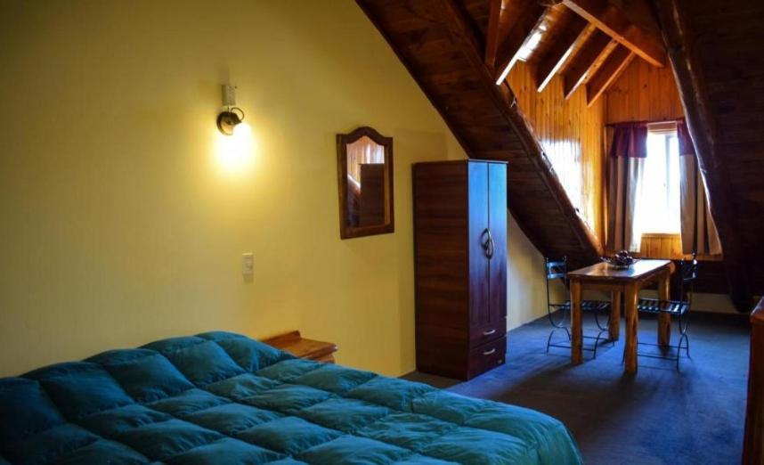 Le Chateau Bed & Breakfast *